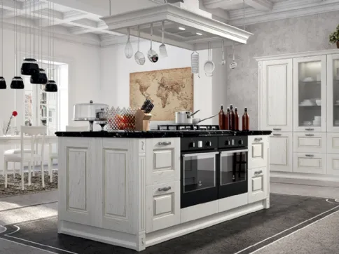 Cucine Classiche con isola Cucine Classiche con isola
