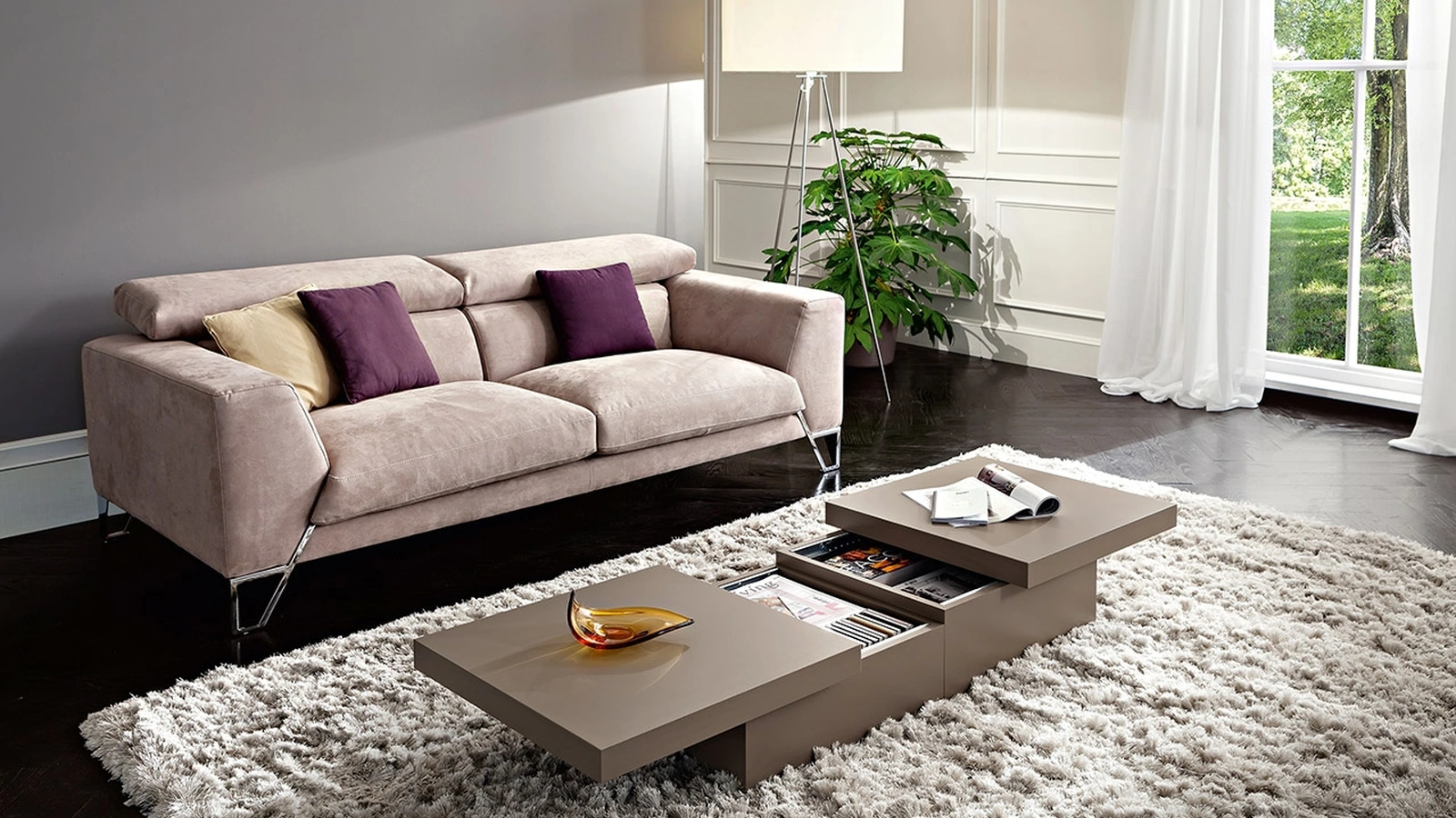 Tavolino in laccato opaco Ecrù con piano scorrevole Asia di La Primavera