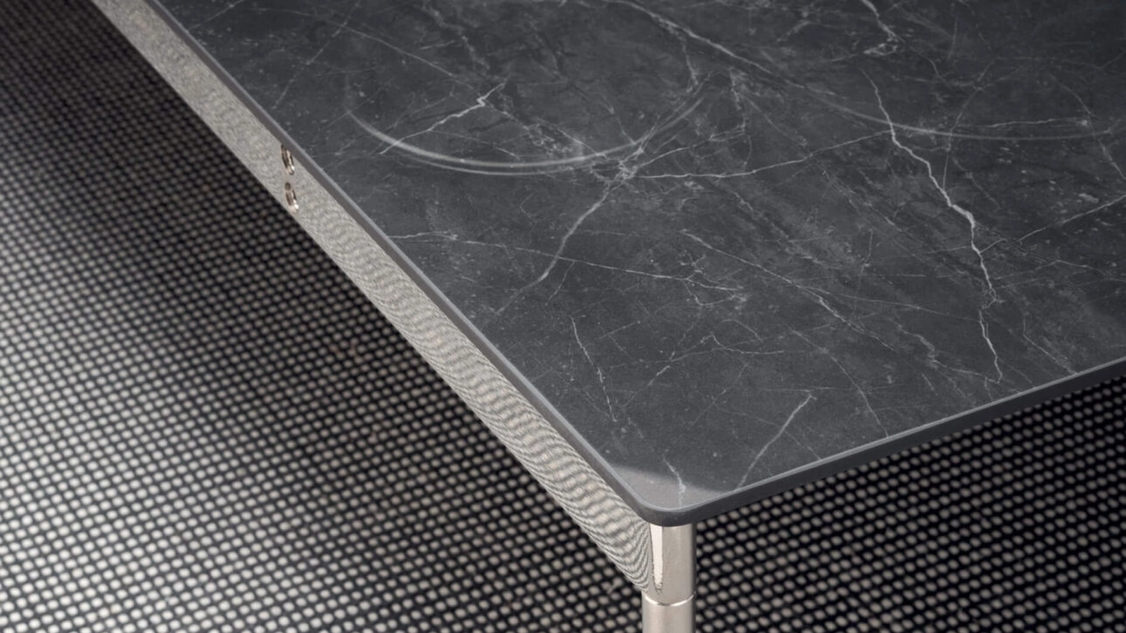 Tavolino quadrato Darwin di Presotto