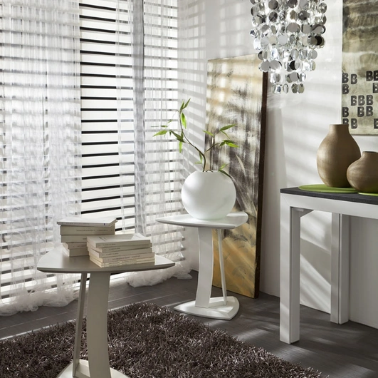 Tavolino di design in laccato opaco Emma de La Primavera