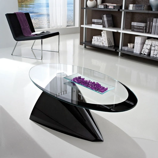 Tavolino di design in vetro con basamento in marmo sintetico verniciato Nero Pamela di La Primavera