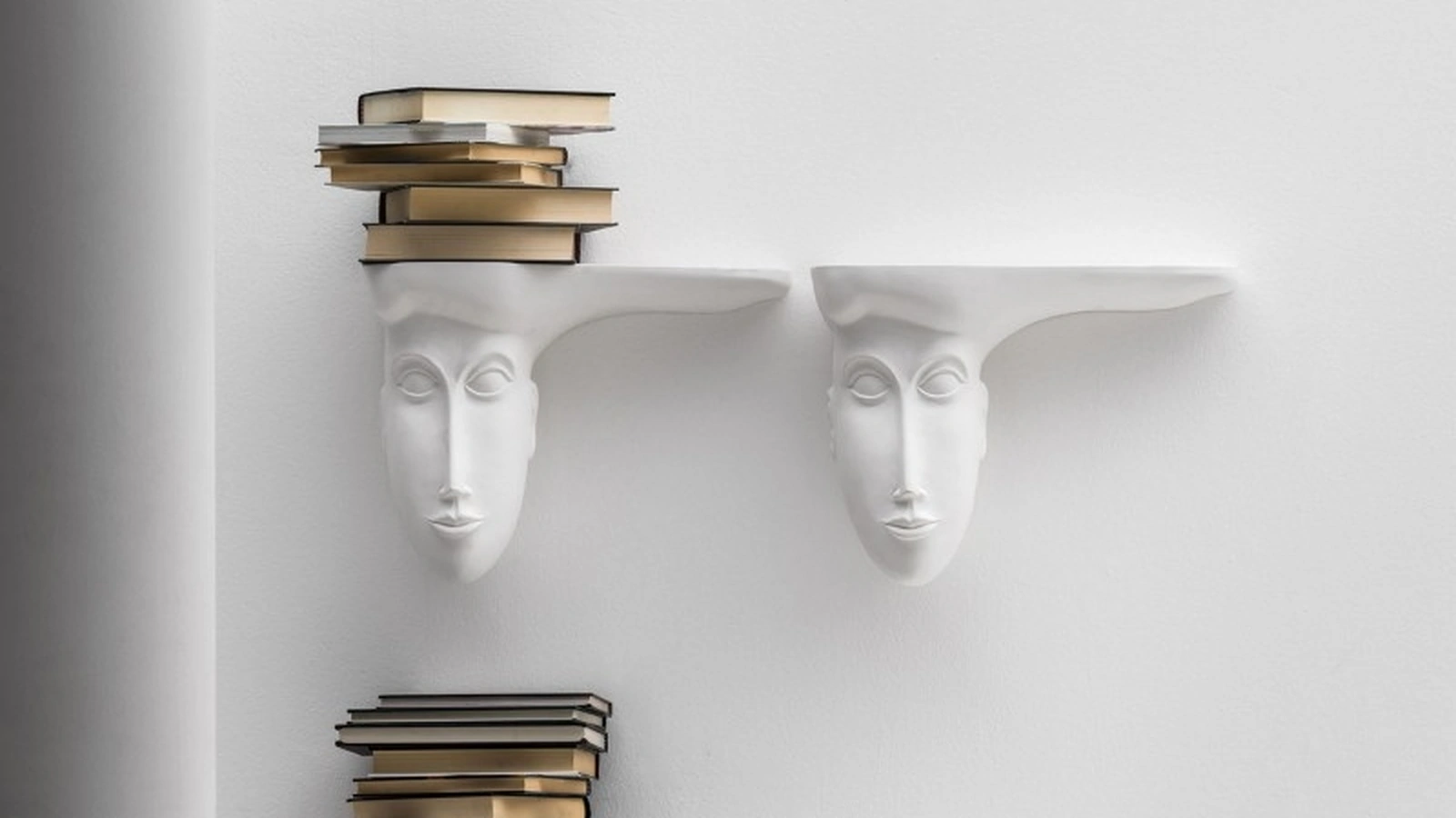 Mensola da parete in ceramica Modì di Adriani e Rossi