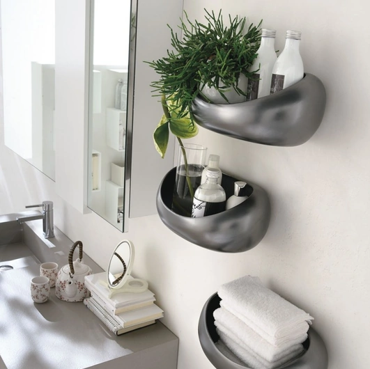 Mensola portaoggetti in ceramica Nest di Adriani e Rossi