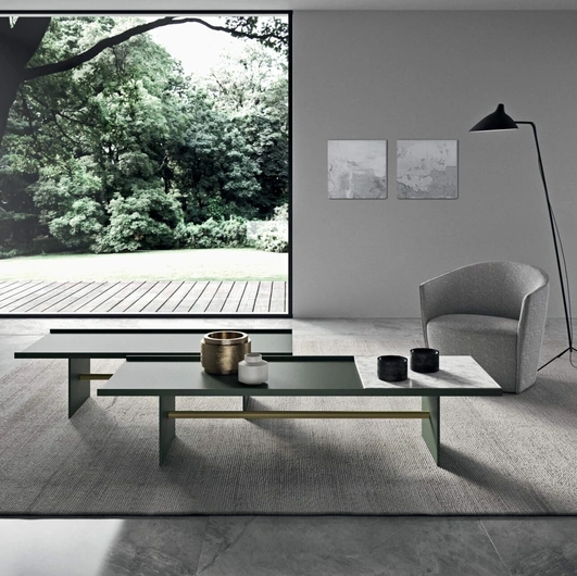 Tavolino in laccato e marmo Irori di Presotto