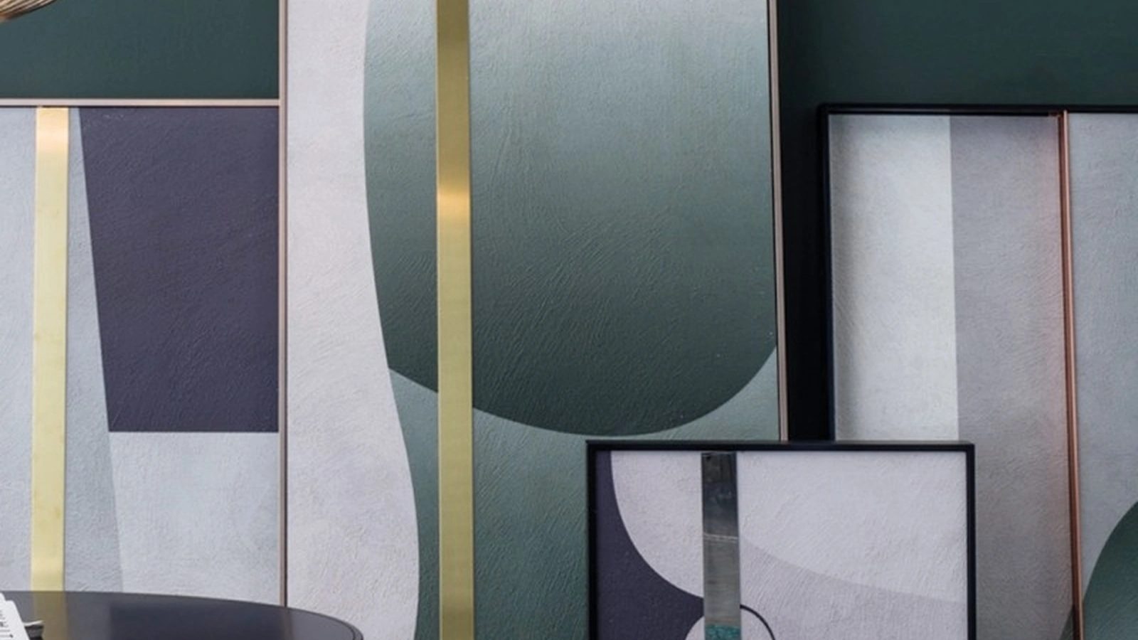 Quadro materico con finitura cementizia e fascia decorativa in acciaio inox o ottone Harmony Rettangolare di Adriani e Rossi