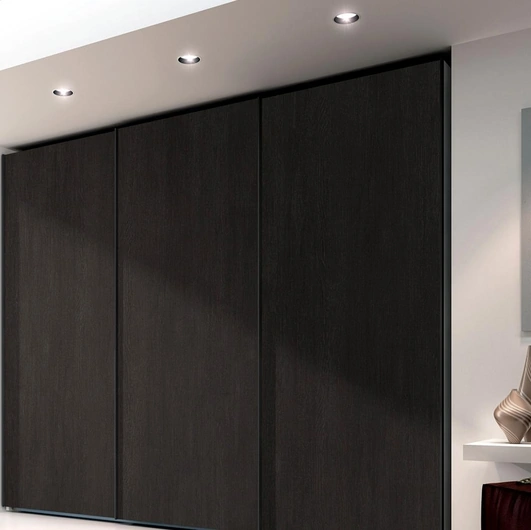 Armadio Anta Scorrevole in melaminico Rovere grafite 29D di Ferrimobili