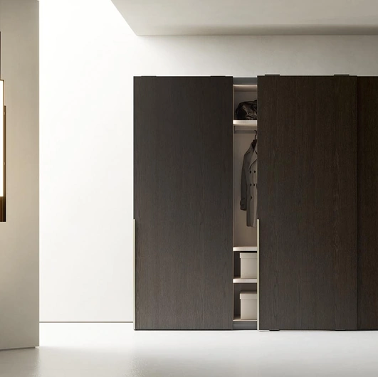 Armadio con ante scorrevoli Even di Alf Da Frè