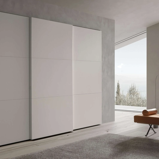 Armadio con ante scorrevoli Tris di Presotto