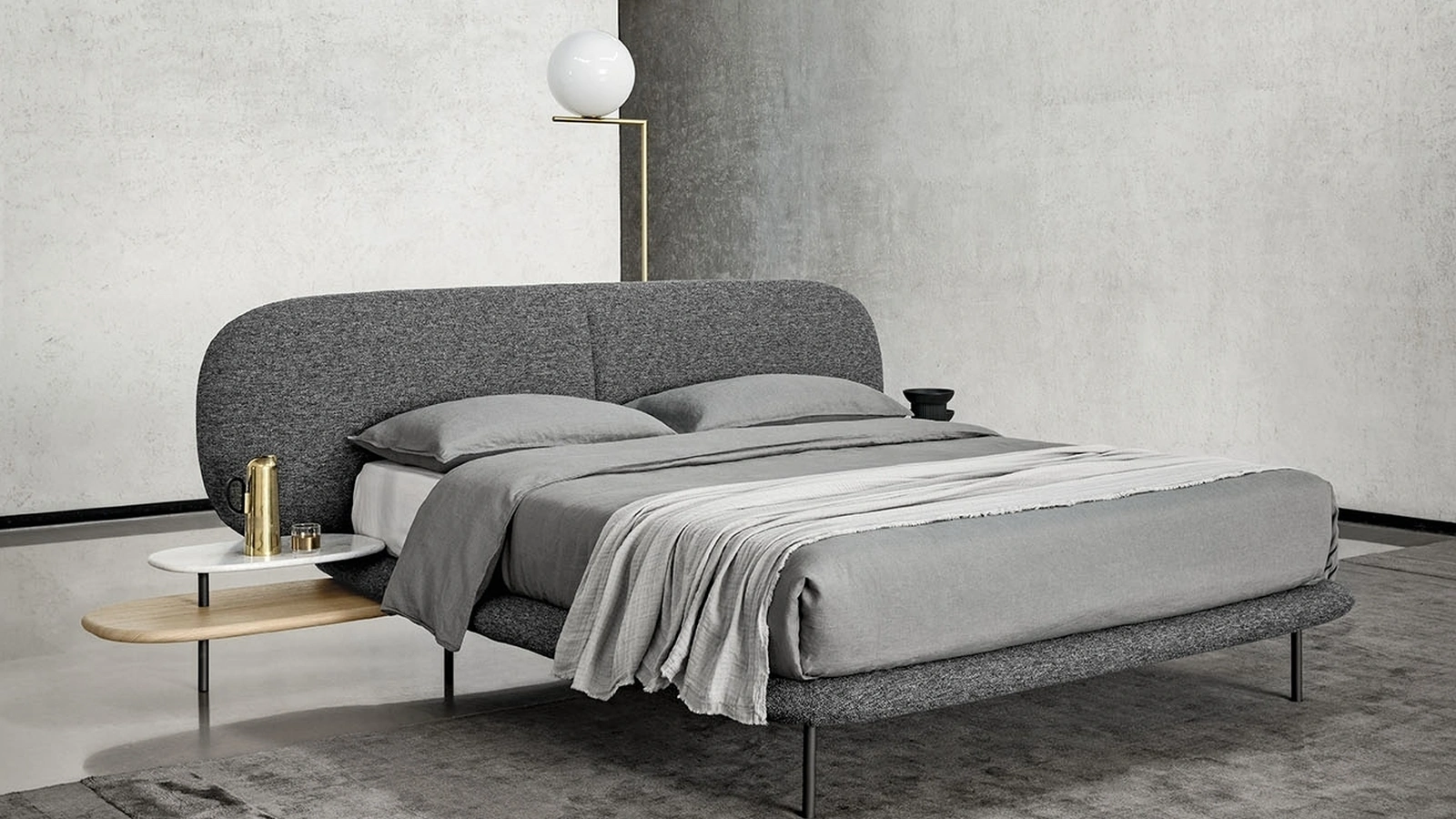 Letto imbottito Neyo di Alf Da Frè