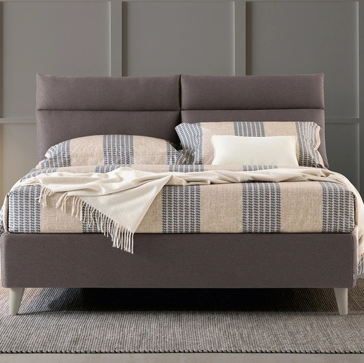 Letto con testiera e box contenitore Plio di Oggioni