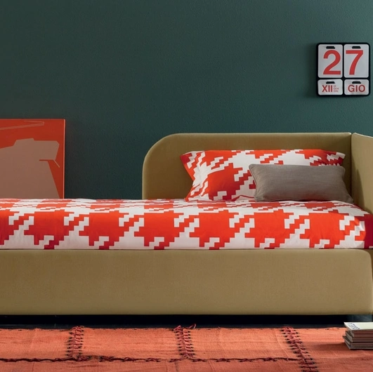 Daybed singolo in tessuto Golf 530 di Oggioni