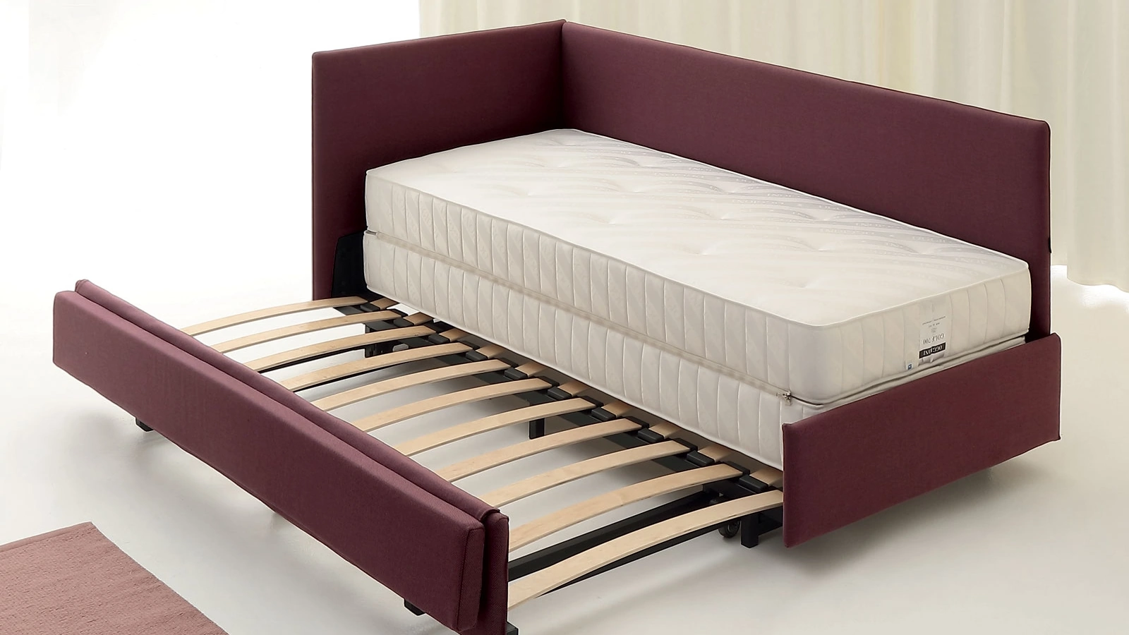 Daybed Golf 719 trasformabile con meccanica a pettine di Oggioni