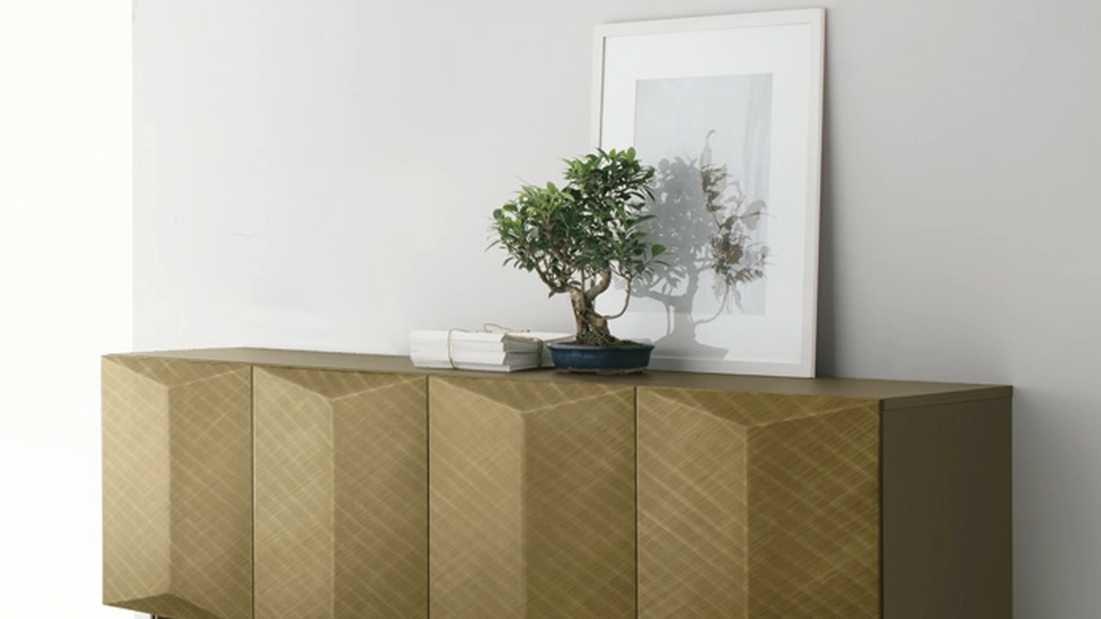 Madia Dalia 220 in laccato spazzolato di Target Point