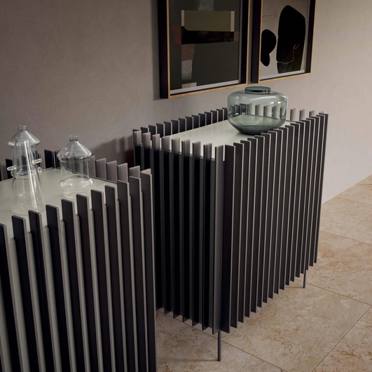 Madia Kengo in laccato opaco di Presotto