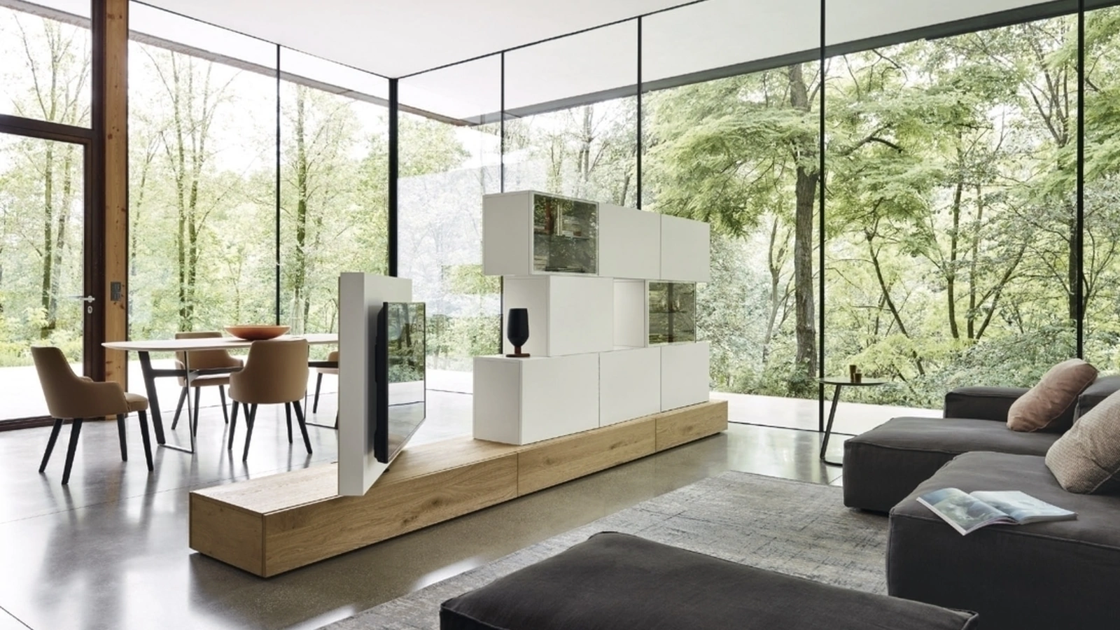 Mobile Porta Tv bifacciale Roto in legno e laccato di Sangiacomo