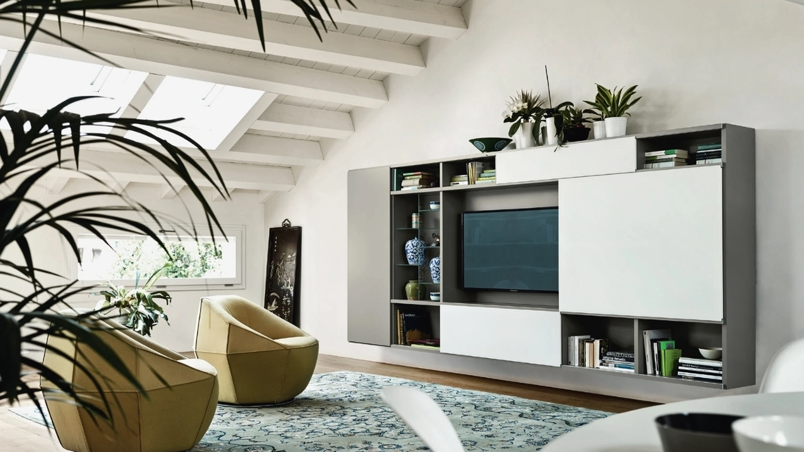 Parete Attrezzata Modo M6C75 in laccato opaco di Sangiacomo