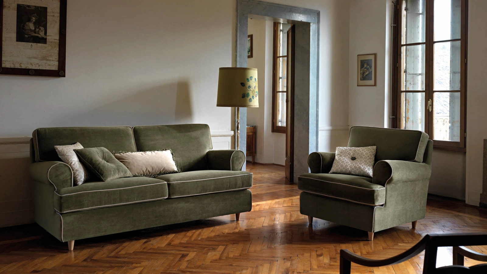 Salotto lineare in tessuto Atena di Samoa