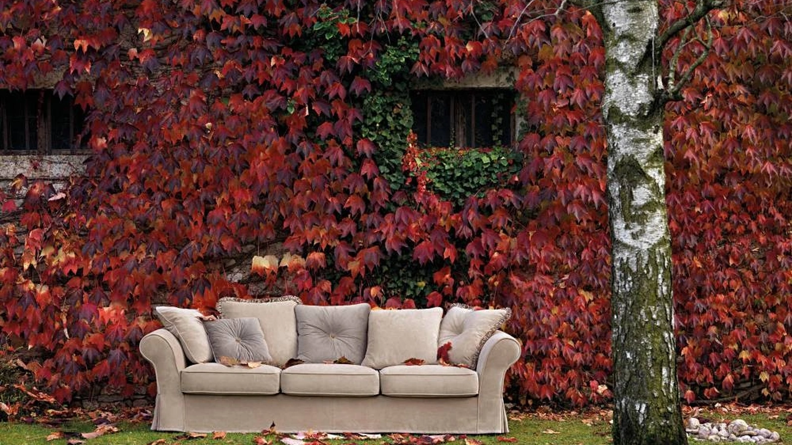 Divano lineare Elite di Samoa