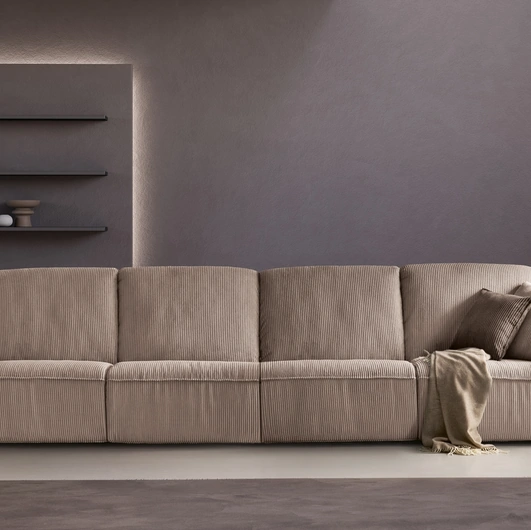 Divano lineare Gabry di Aerre