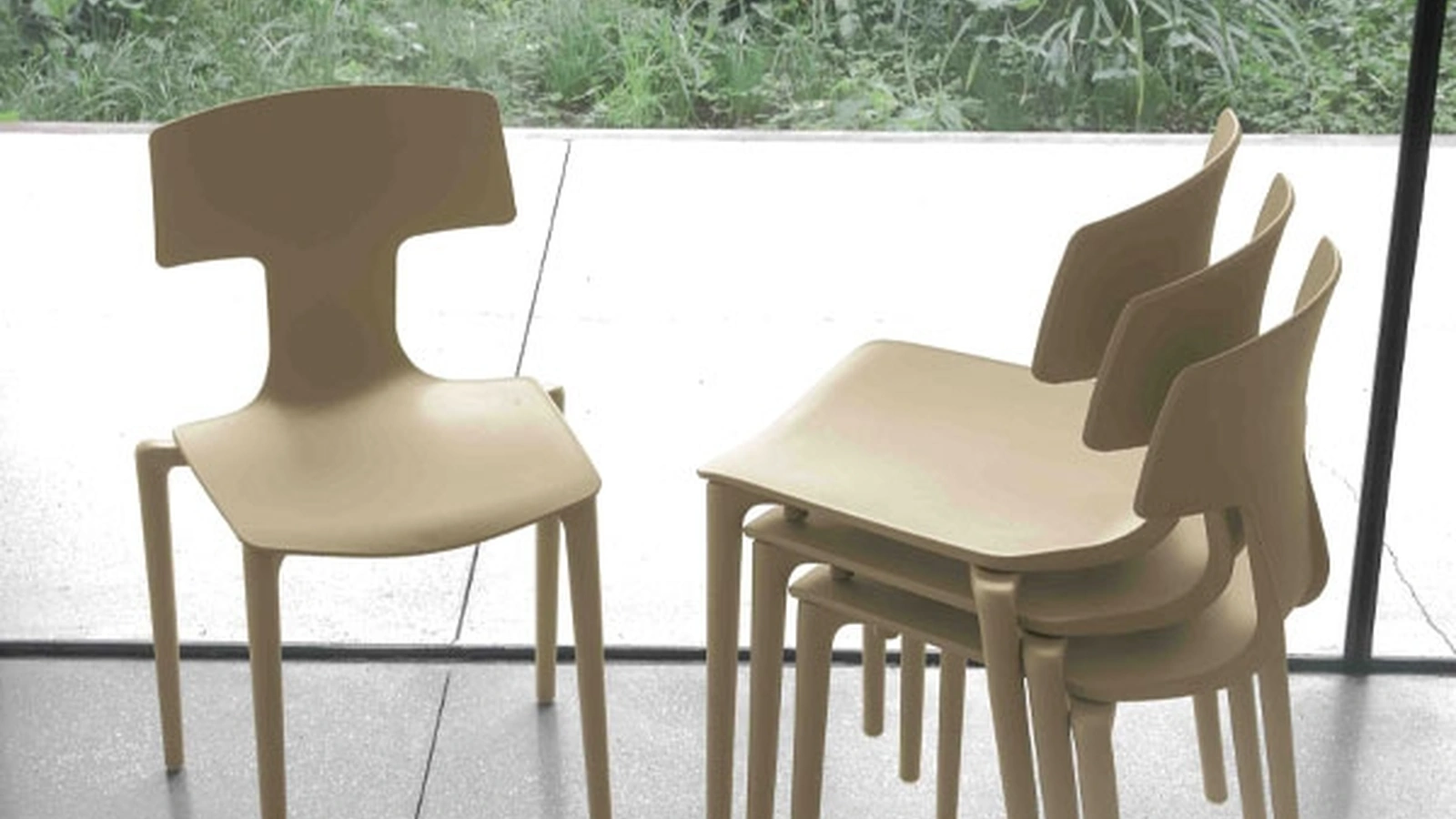 Sedia impilabile Nala di Altacom