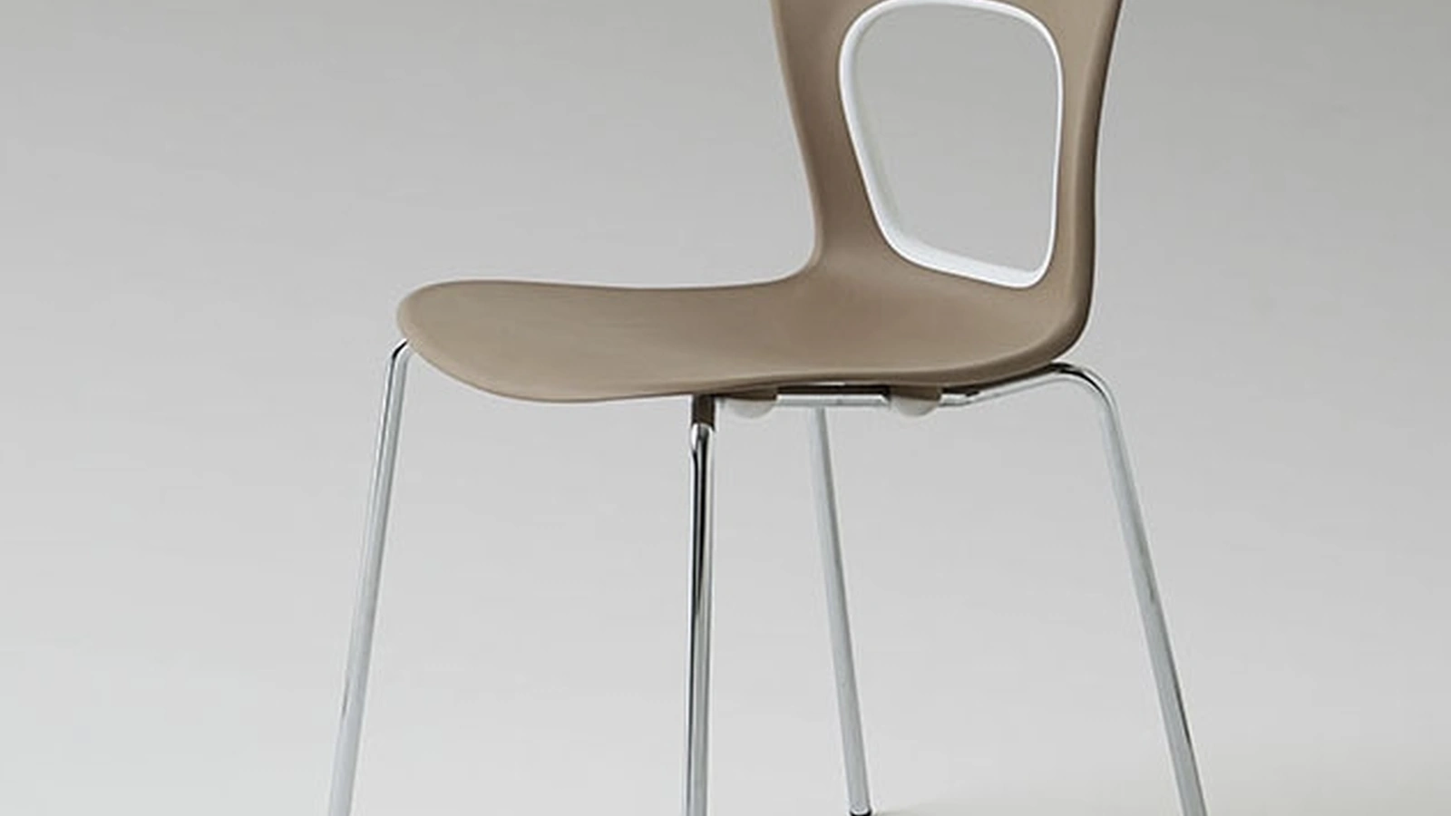 Sedia Blog in tecnopolimero con gambe in metallo di La Primavera