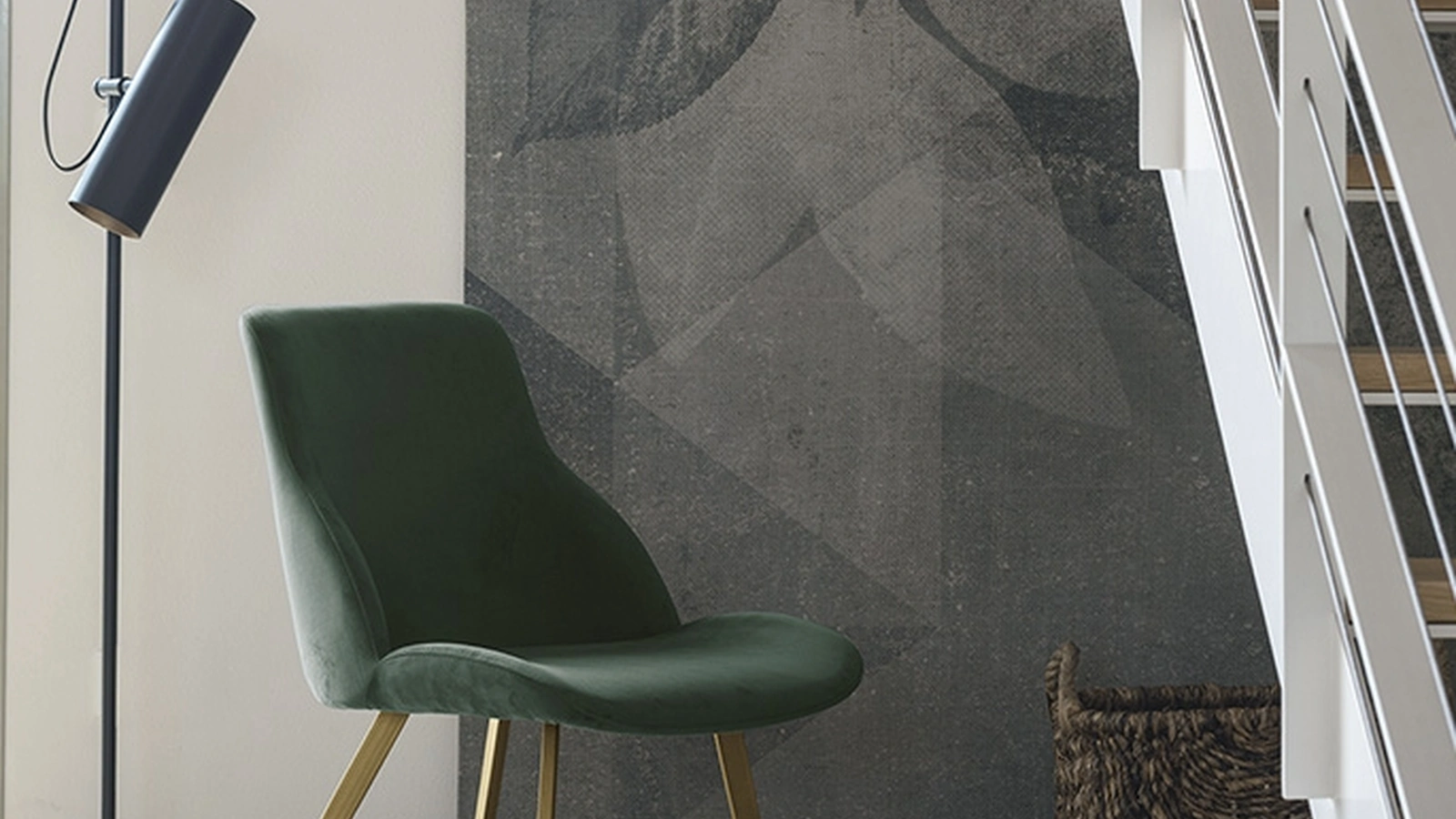 Sedia Brasilia con struttura in metallo e seduta in morbida microfibra effetto velluto di Target Point