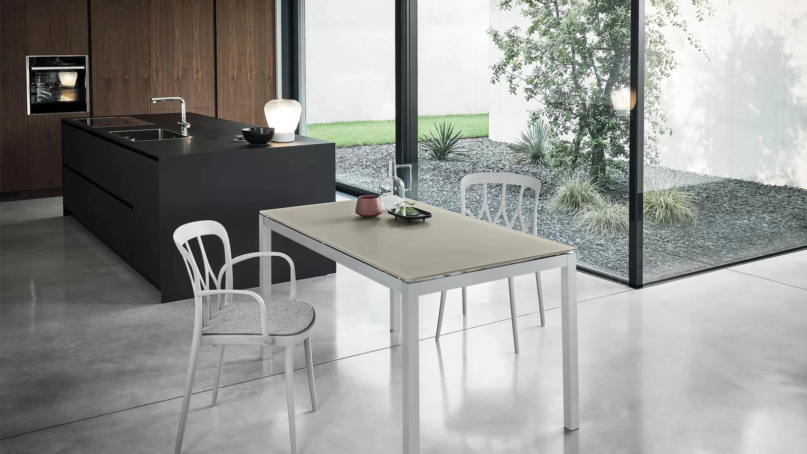 Sedia Galaxy in polipropilene di Bontempi