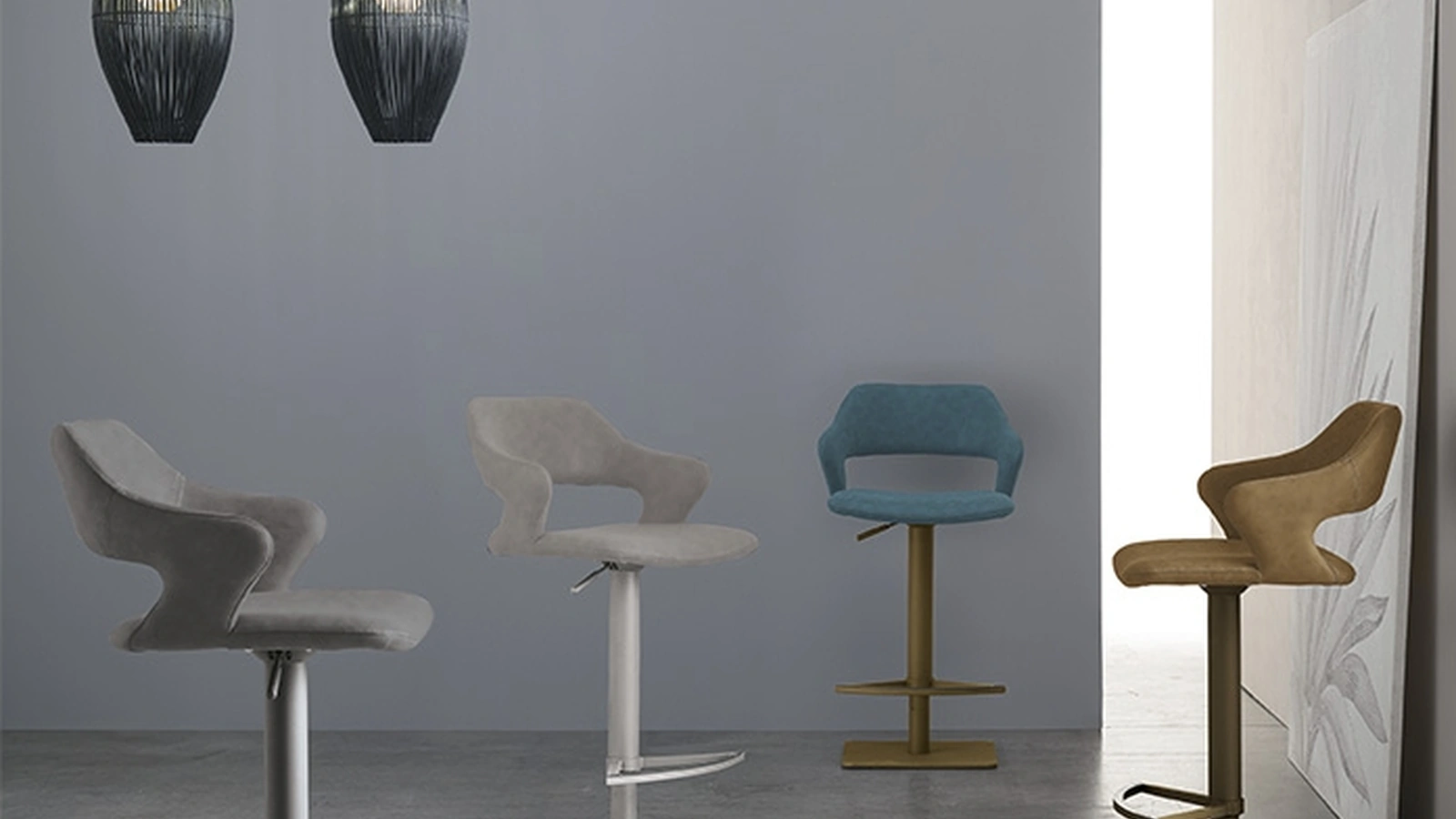 Sgabello regolabile in altezza Seattle con struttura in metallo verniciato e seduta rivestita in morbida microfibra effetto velluto di Target Point