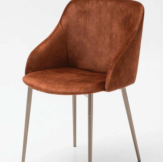 Sedia rivestita in tessuto con gambe in metallo Toronto di La Primavera