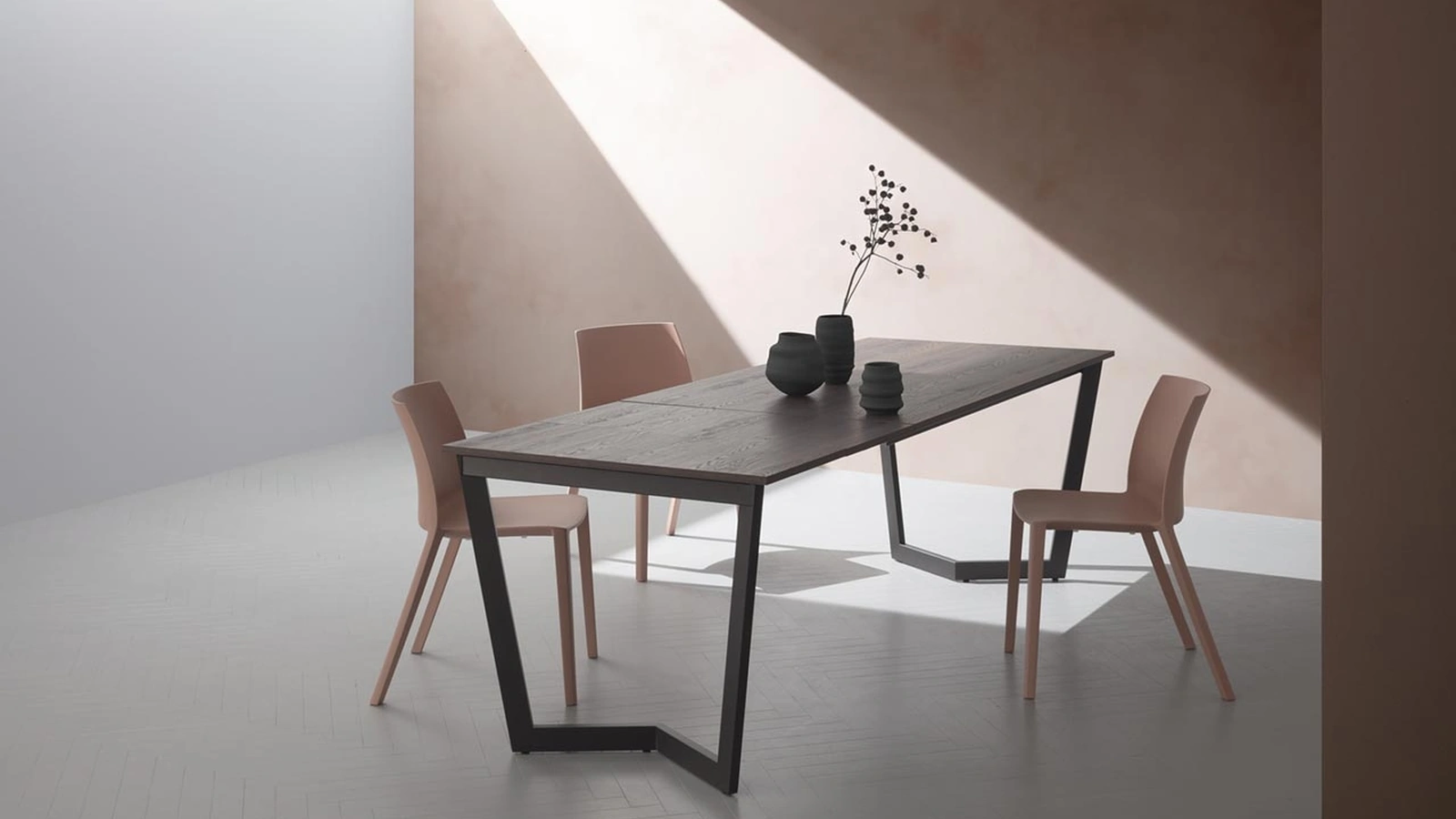 Tavolo Filippo di La Primavera