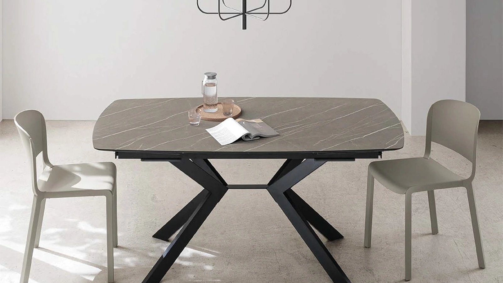 Tavolo Karim di La Primavera