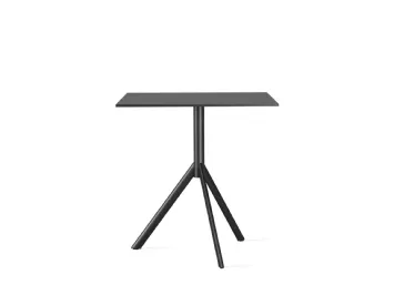 Tavolino Feluca Table 3 Stars in laminato con base in acciaio di Infiniti