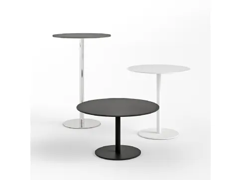Tavolino Round con top in laminato e base in acciaio di Infiniti