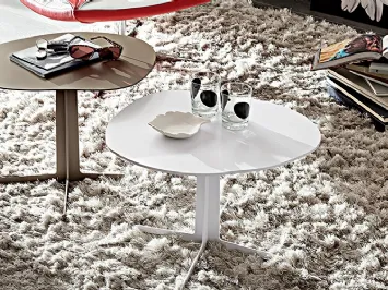 Tavolino moderno in metallo verniciato Sabrina de La Primavera