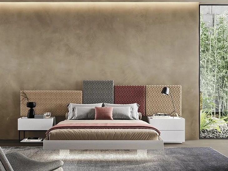 Letto Tetris con testiera boiserie di Mobilgam