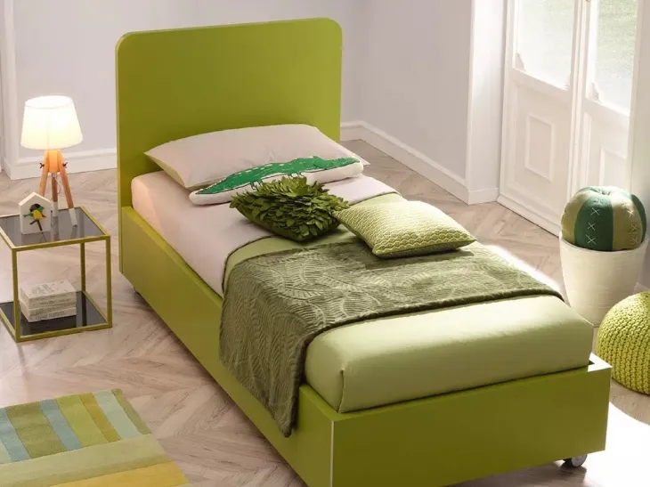 Letto singolo in laccato oliva con testiera SC118 Moretti Compact