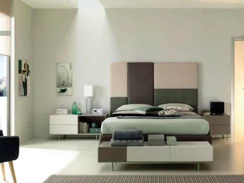 Letto con testiera importante in ecopelle NC110 Moretti Compact