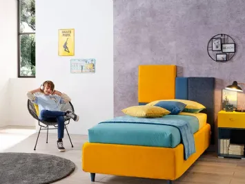 Letto di design in tessuto con testiera SC208 di Moretti Compact