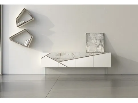 Madia Comp 12 in laccato bianco, ceramica e bronzo graffiato di Voltan
