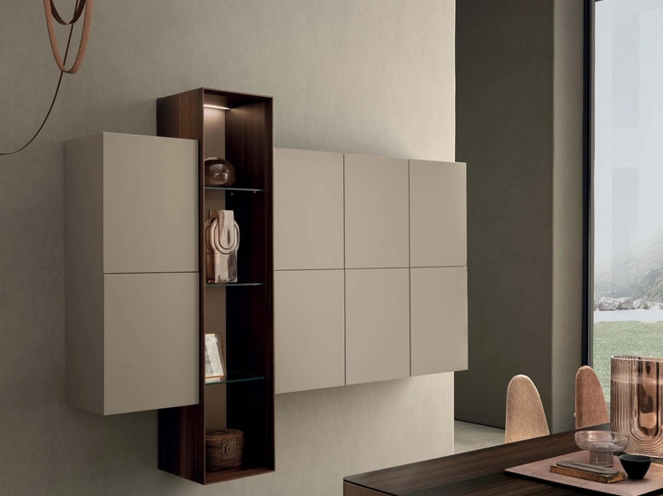 Mobile sospeso I-ModulART 06 in laccato opaco con colonna a giorno in legno di Presotto