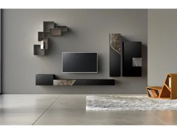 Parete Attrezzata Comp 13 in laccato opaco, ceramica e bronzo graffiato di Voltan