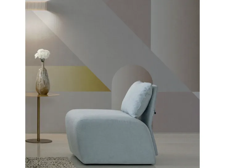 Poltroncina in tessuto imbottito Lady B di Oggioni
