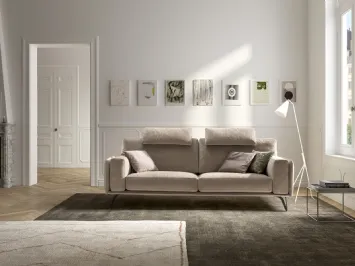 Divano lineare moderno in tessuto Living Bright di Samoa