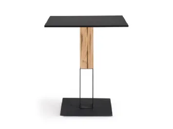 Tavolo con base in acciaio verniciato e legno e top in laminato Acqua Alta Bistrot di Colico