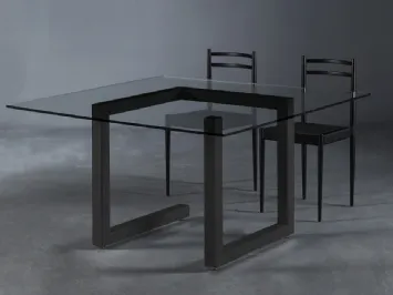 Tavolo quadrato in vetro trasparente con base in metallo Teorico di Colico