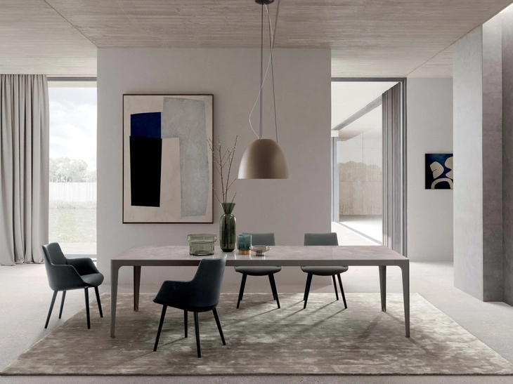 Tavolo Grand More con top in ceramica di Presotto