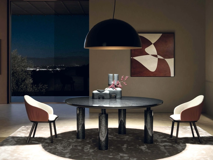 Tavolo Kolosso rotondo con finitura effetto marmo di Presotto