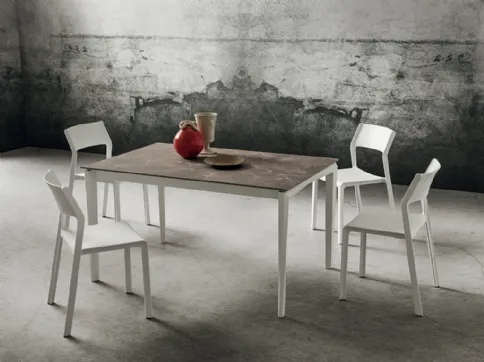 Tavolo da cucina con struttura in legno Bill di La Primavera
