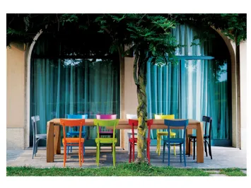 Tavolo allungabile in legno di rovere naturale Slash di Colico