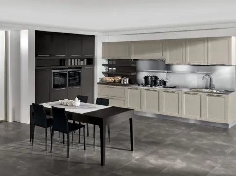 Cucina Classica lineare Itaca in Frassino massello decapè e laccato a poro aperto di Arredo3